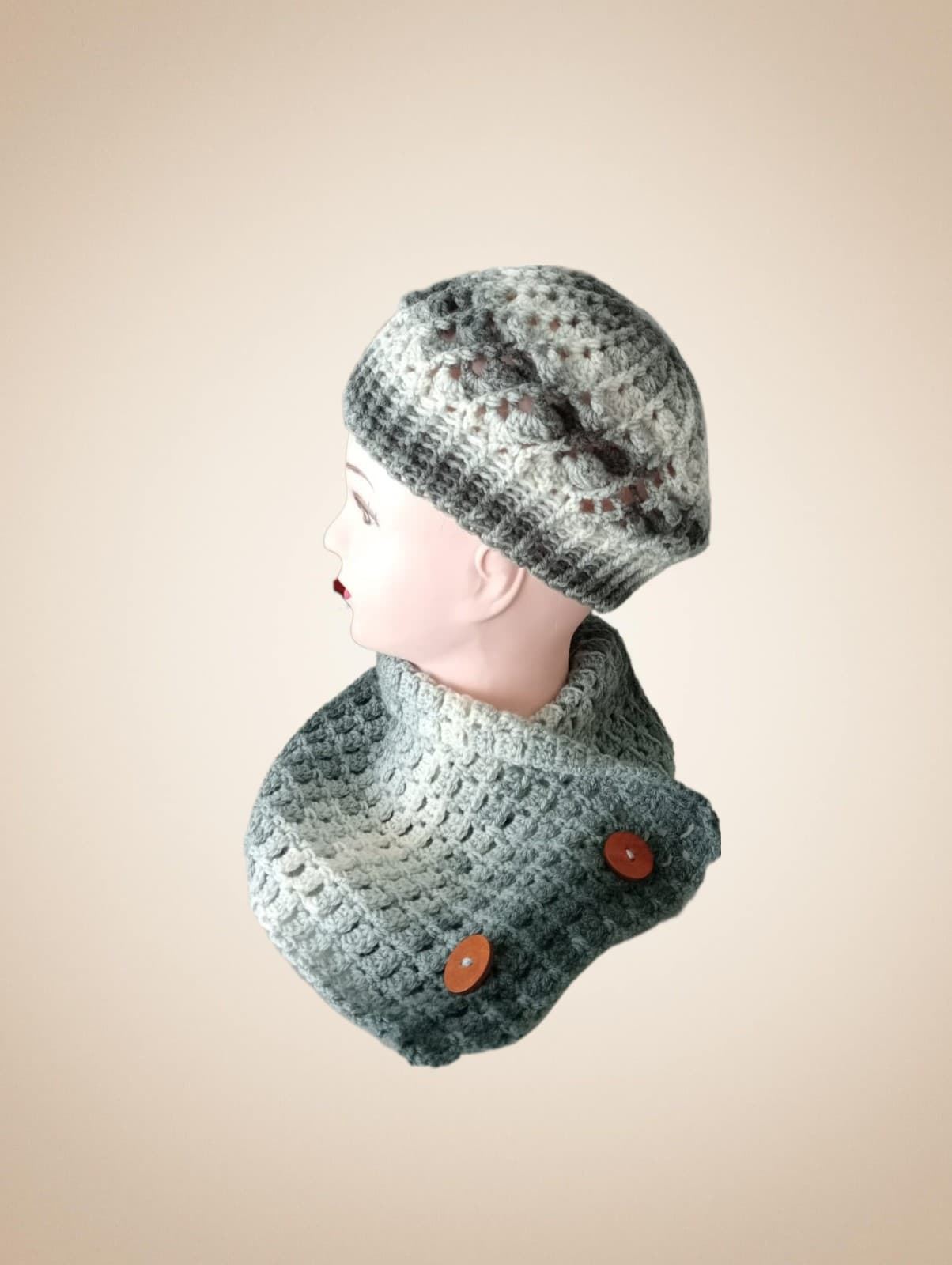 Conjunto gorro espiral y cuello o de forma individual jaspeado gris hecho a mano a ganchillo - Imagen 2