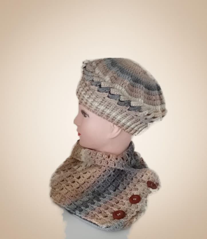 Conjunto gorro hondas y cuello o de forma individual jaspeado beige, gris hecho a mano a ganchillo - Imagen 2