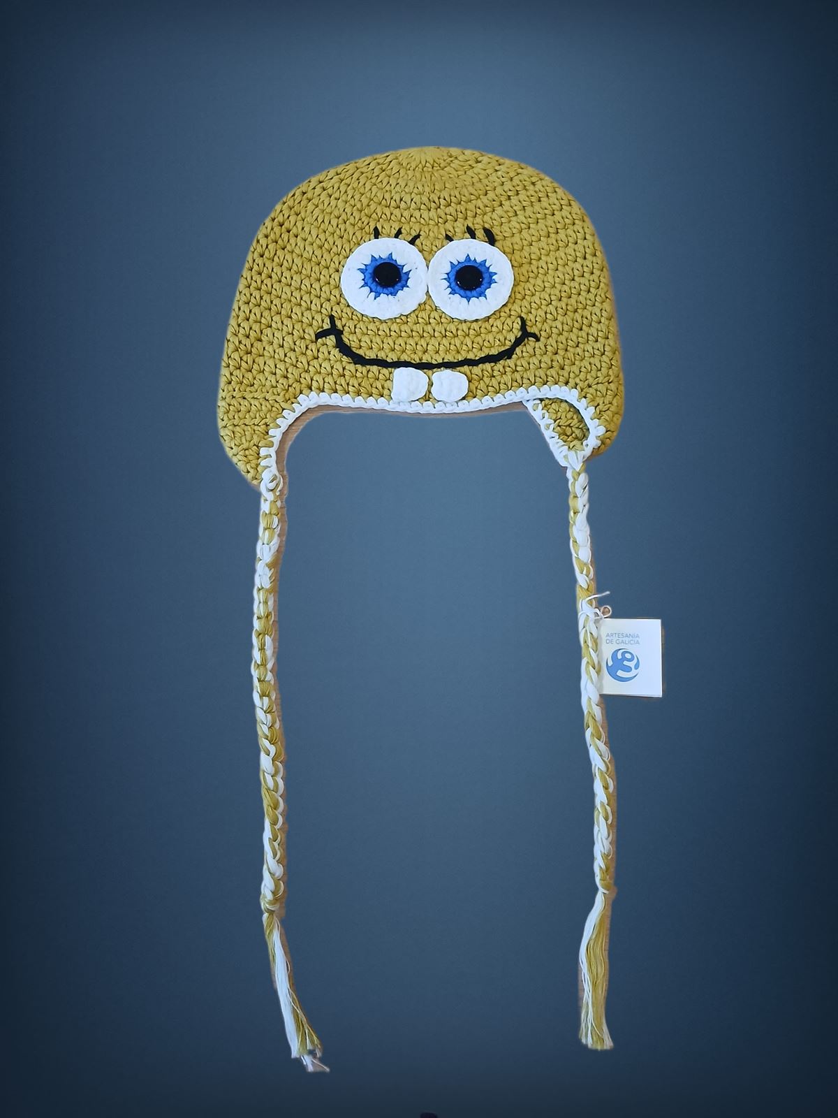 Gorro bob esponja hecho a mano a ganchillo. - Imagen 1