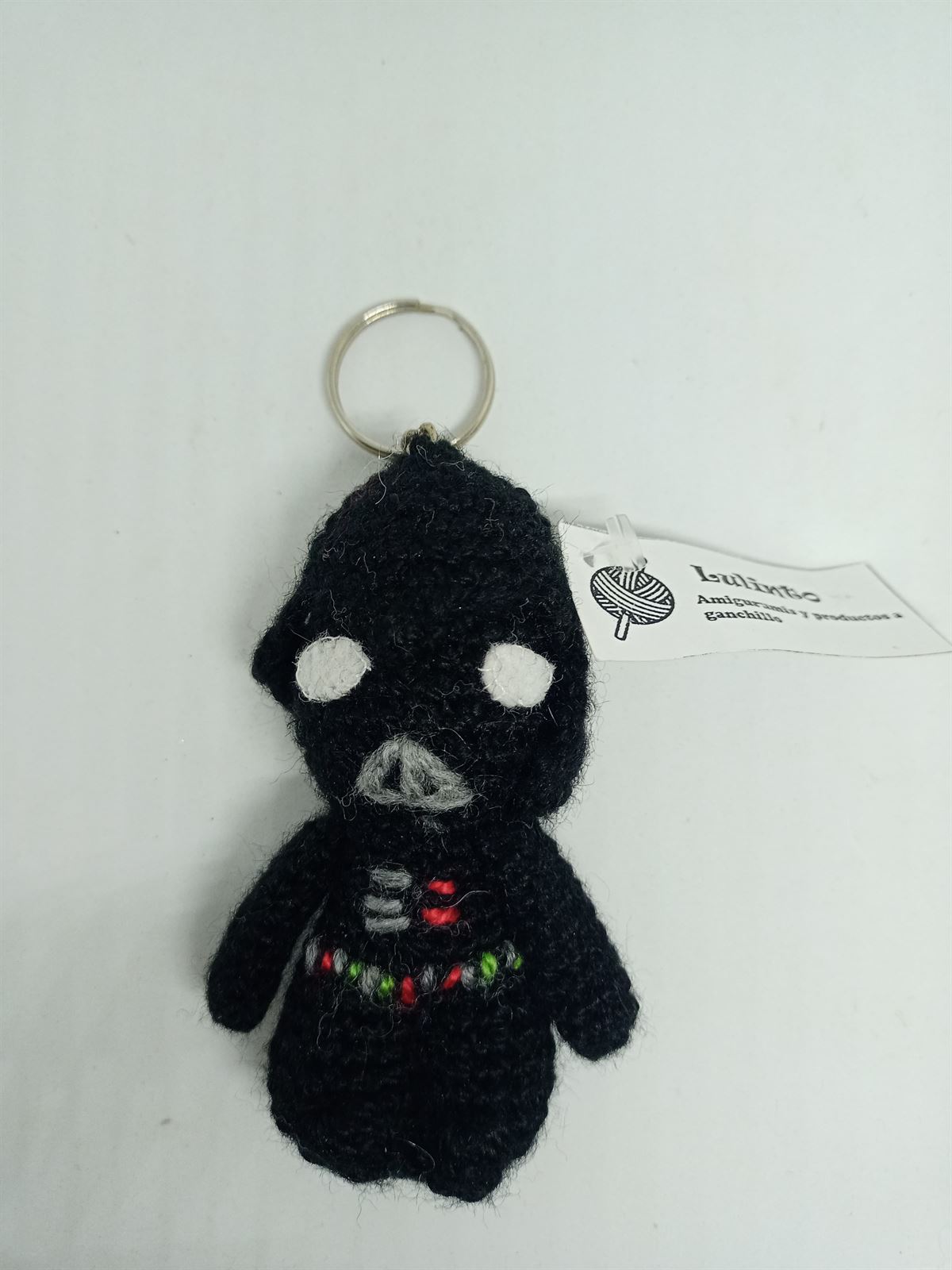 Llavero Dark Vader amigurumi - Imagen 1