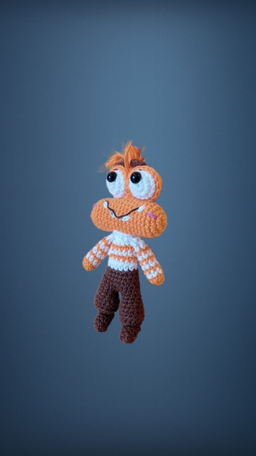 Peluche ansiedad inside out del revés emociones hecha a mano a ganchillo (amigurumi). - Imagen 2