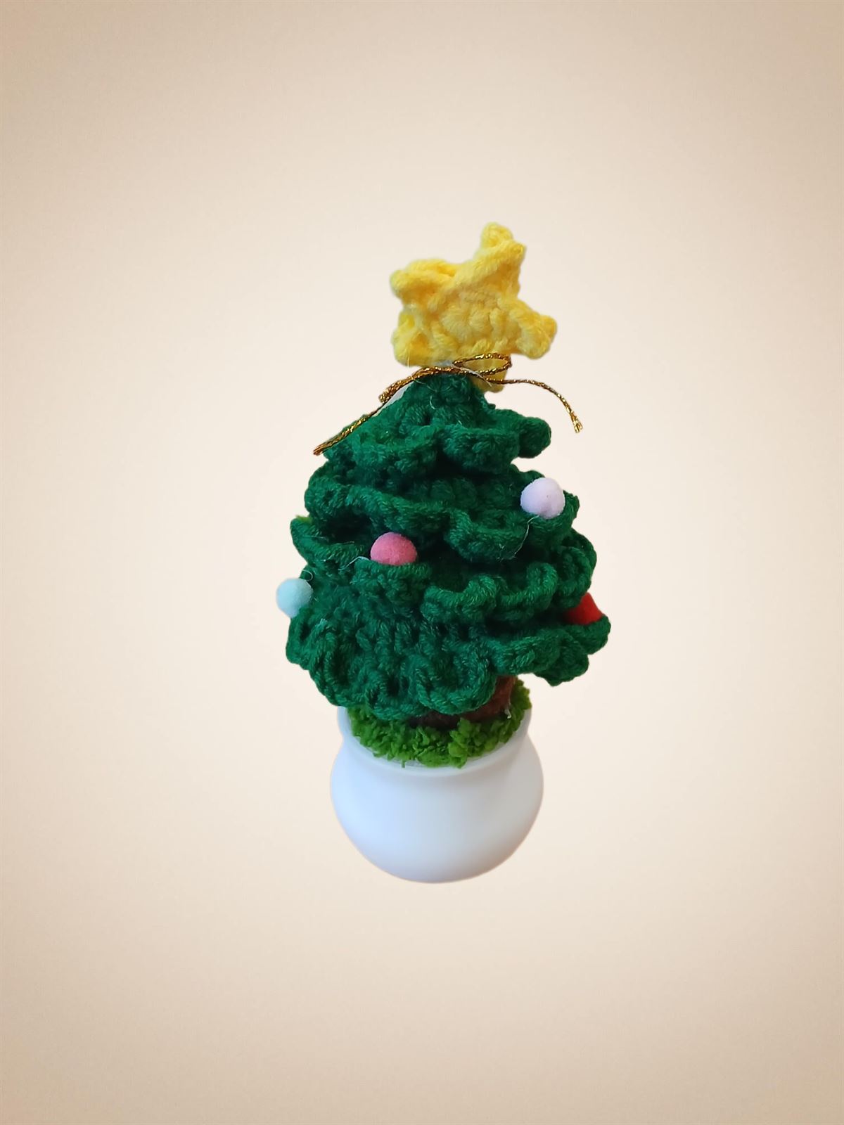 Peluche  árbol navidad hecho a mano a ganchillo (amigurumi). - Imagen 1