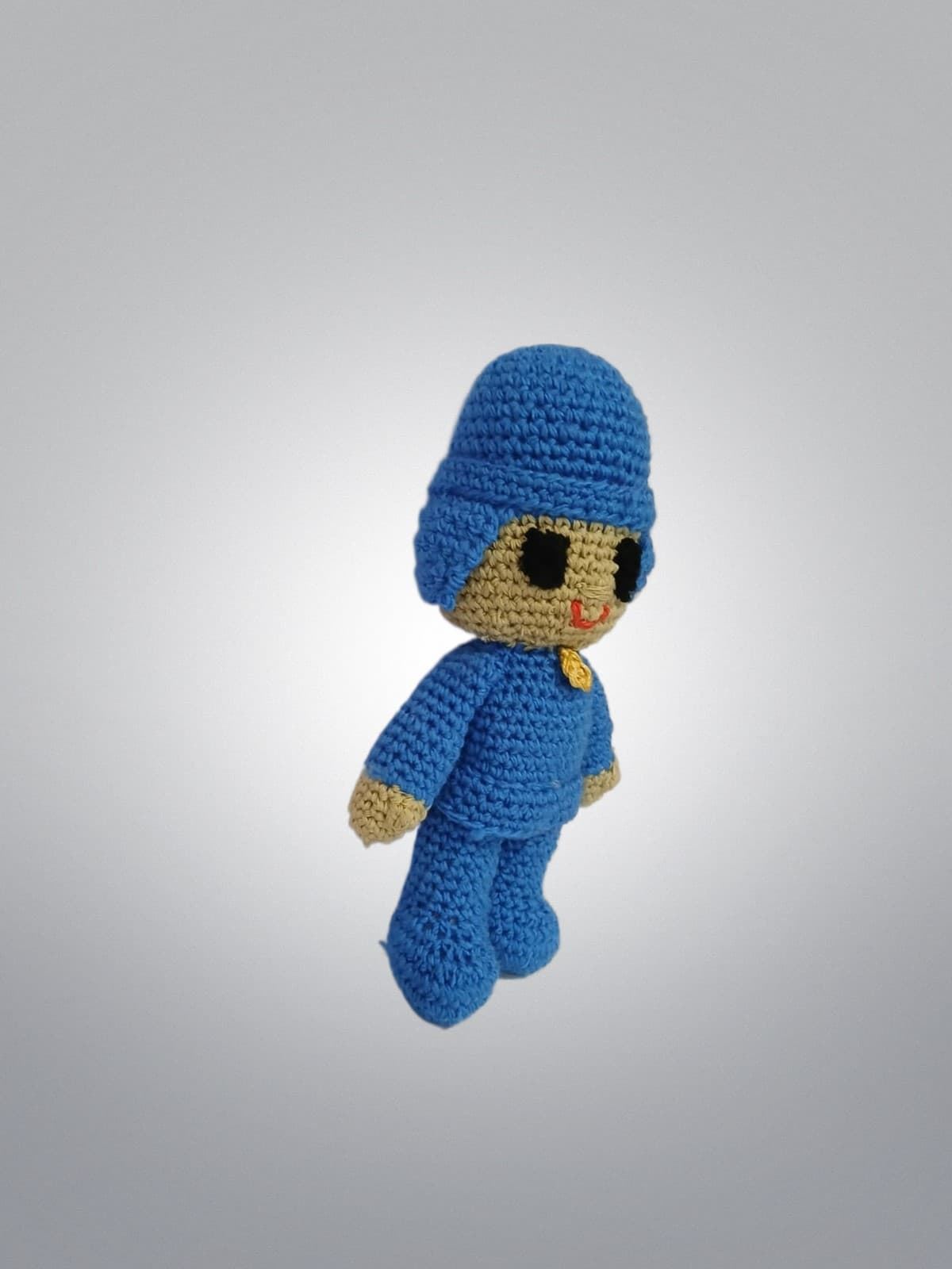 Peluche pocoyo hecho a mano a ganchillo (amigurumi). - Imagen 2